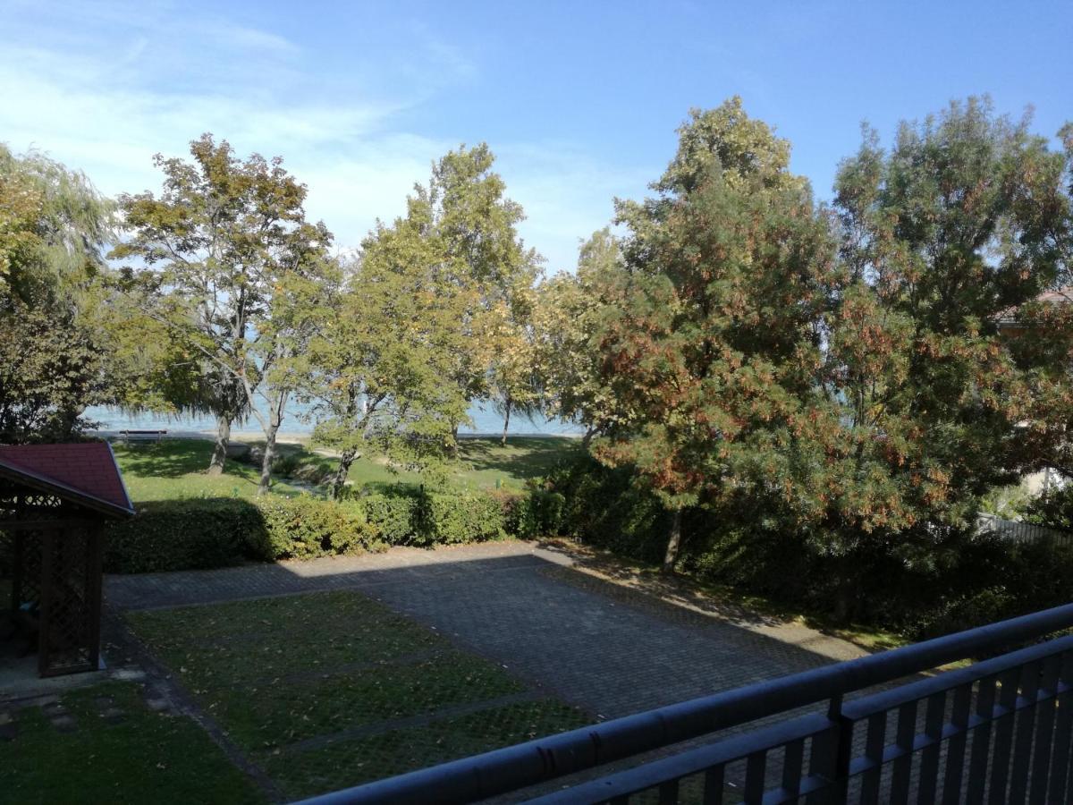 Bella Golden Beach Siofok Exterior photo